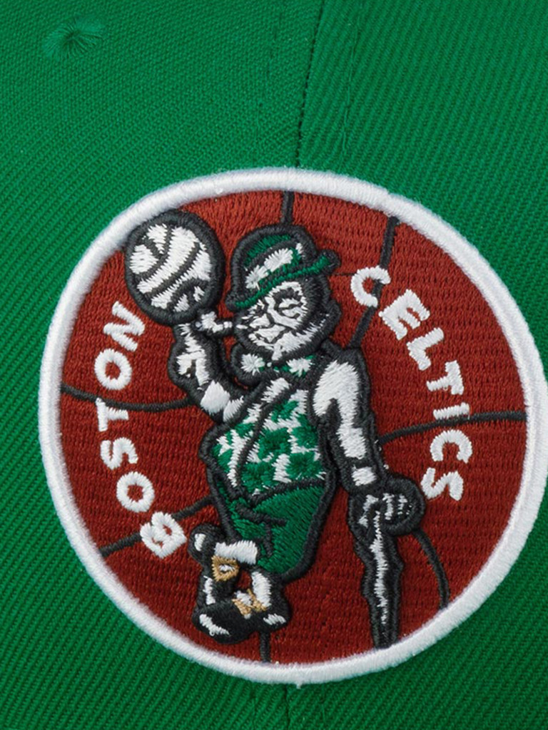 Бейсболка с прямым козырьком MITCHELL NESS HHSS3258-BCEYYPPPGREN Boston Celtics NBA (зеленый)