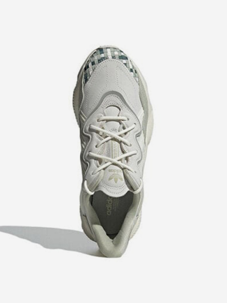 Кроссовки Adidas Ozweego