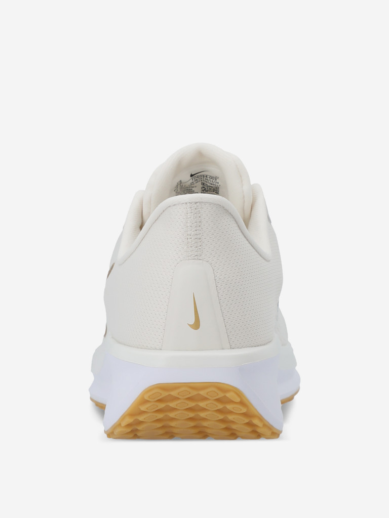 Кроссовки женские Nike Quest 6