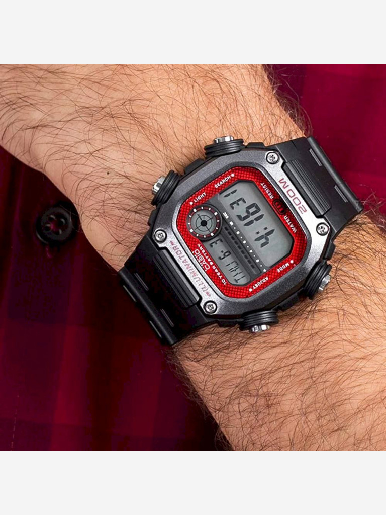 Наручные часы CASIO