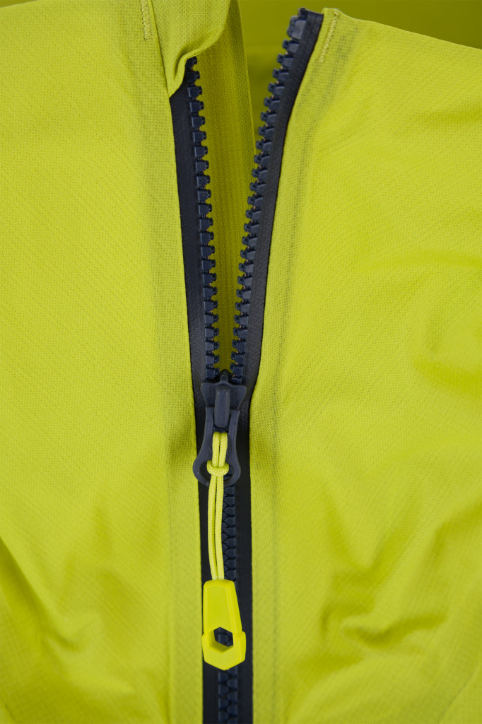 Ветровка мужская Mountain Hardwear Quasar