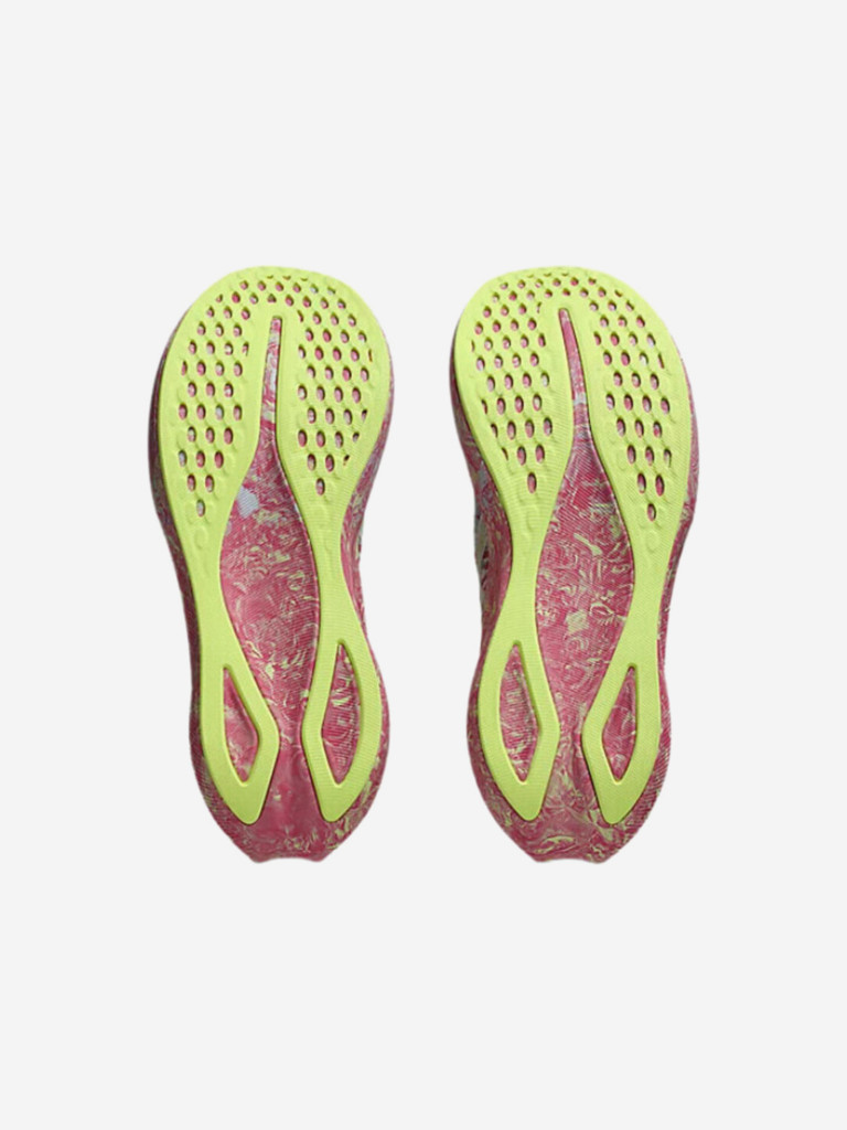 Кроссовки женские ASICS Noosa Tri 16