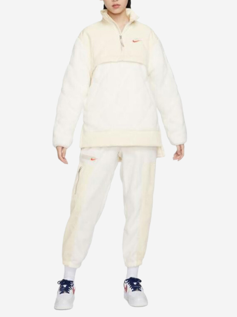 Куртка женская Nike Puffer Jacket