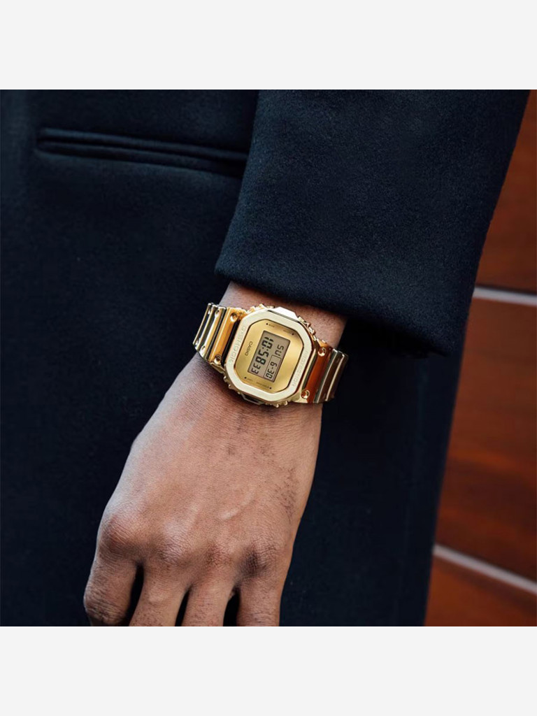 Спортивные часы CASIO G-SHOCK GM-5600YMG-9E