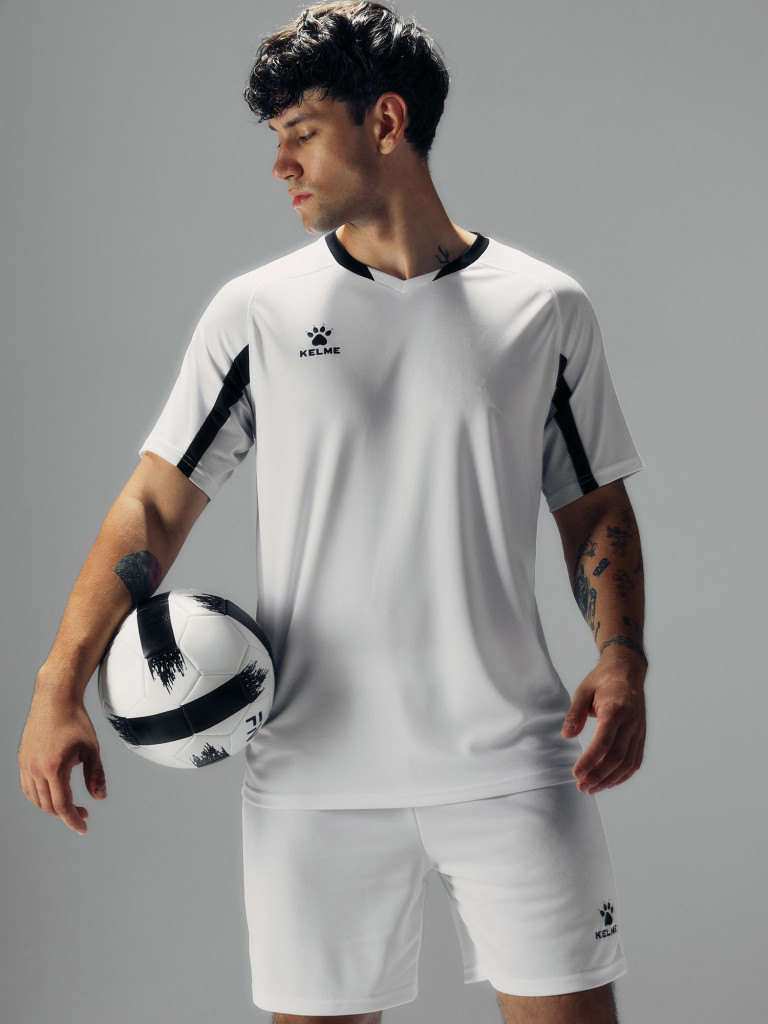 Комплект футбольной формы KELME Football Suit