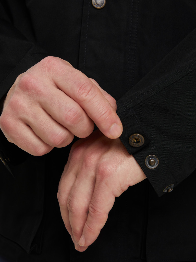 Ветровка мужская Fjallraven Raven