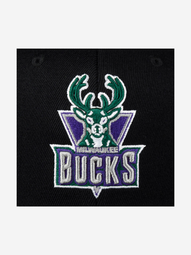 Бейсболка MITCHELL NESS HHSSINTL1245-MBUBLCK Milwaukee Bucks NBA (черный)