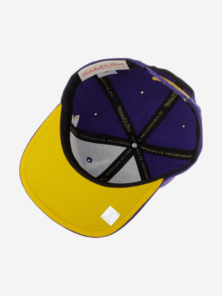 Бейсболка с прямым козырьком MITCHELL NESS HHSS7646-LALYYPPPPURP Los Angeles Lakers NBA (фиолетовый)