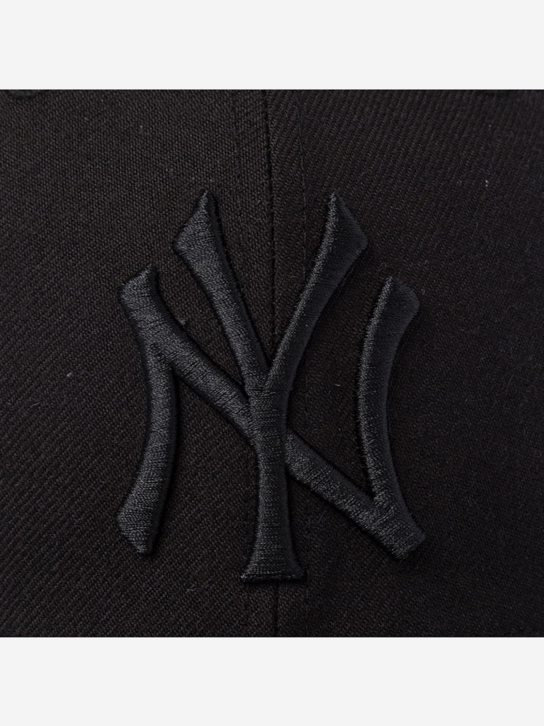 Бейсболка с прямым козырьком 47 BRAND B-SRS17WBP-BKB New York Yankees MLB