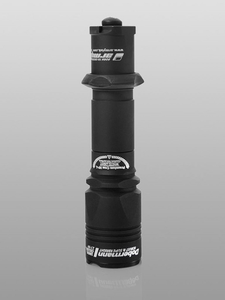 Фонарь ручной Armytek Dobermann XP-L, 930 лм, теплый свет