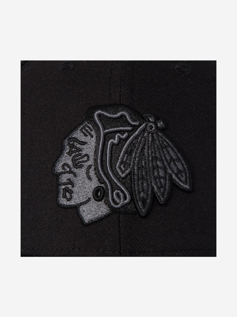 Бейсболка 47 BRAND H-MVPSP04WBP-BKC Chicago Blackhawks NHL (черный)