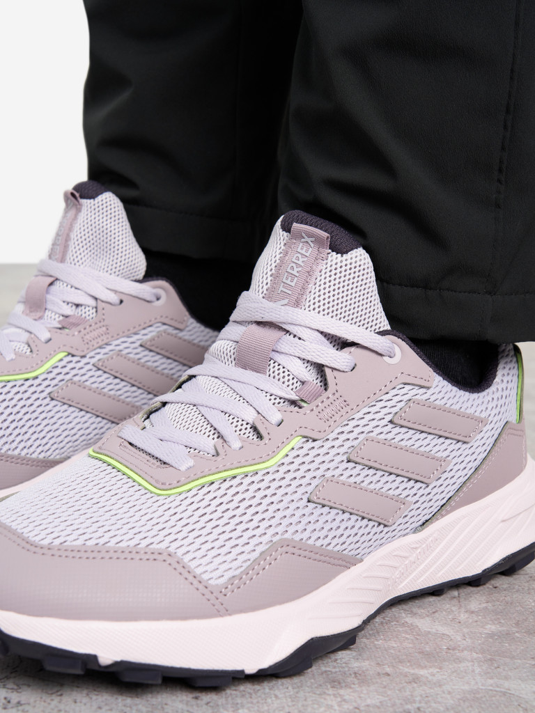 Кроссовки женские adidas Tracefinder