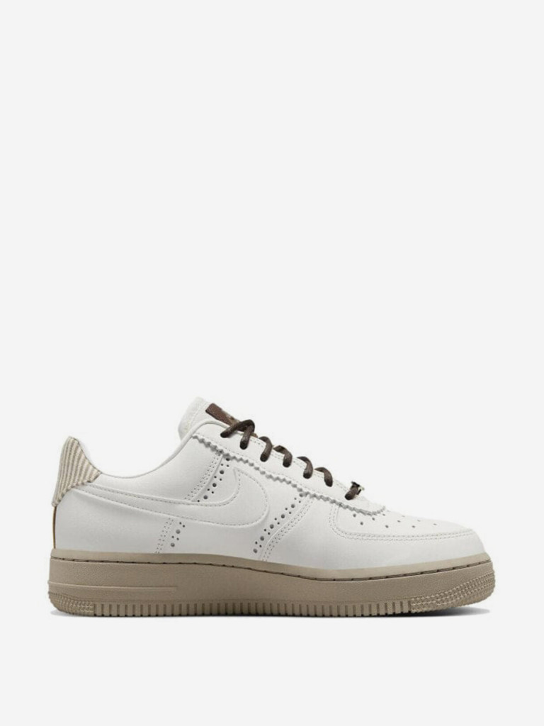 Кроссовки Nike Air Force 1 Low 07 LX