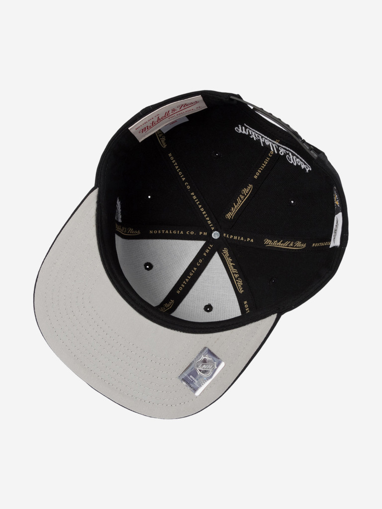 Бейсболка с прямым козырьком MITCHELL NESS HS12816-LAKBLCK Los Angeles Kings NHL