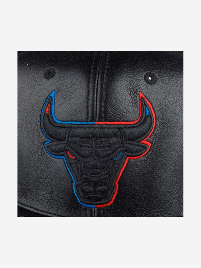 Бейсболка с прямым козырьком MITCHELL NESS 6HSSMM19227-CBUBLCK Chicago Bulls NBA (черный)