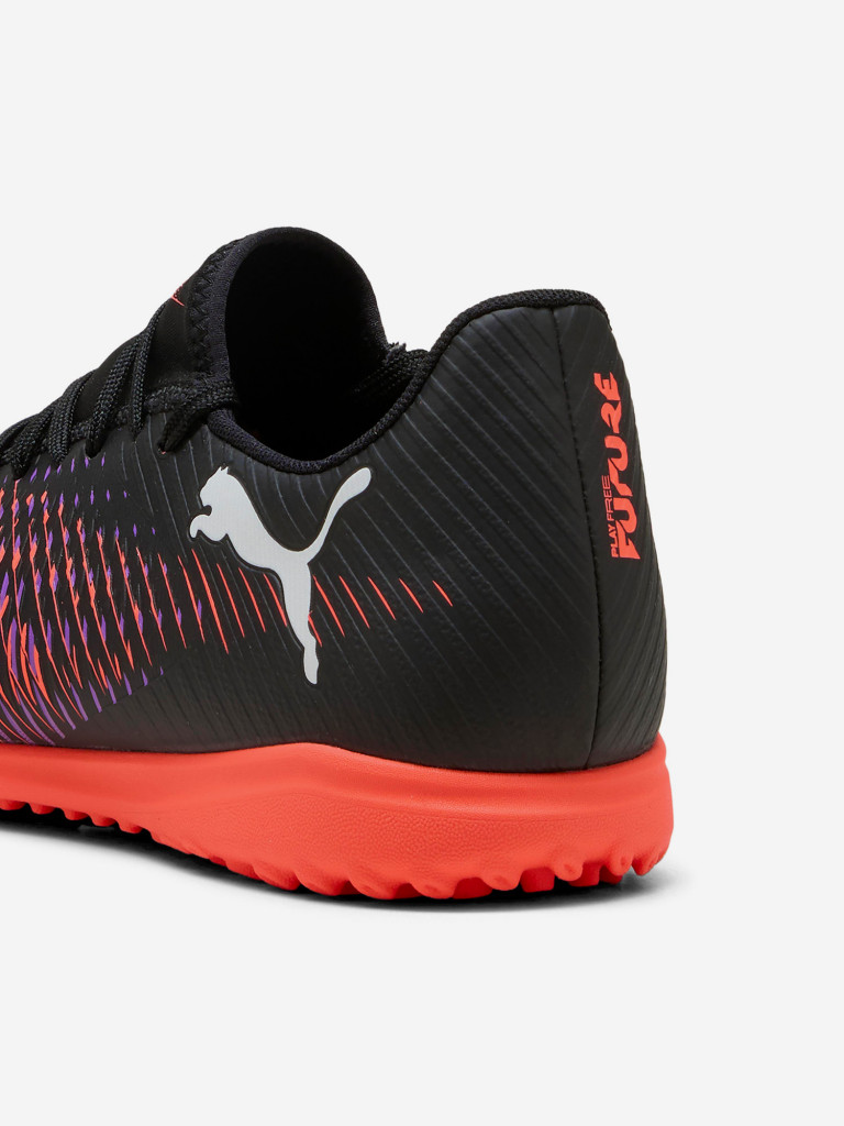 Бутсы мужские PUMA Future 8 Play Tt