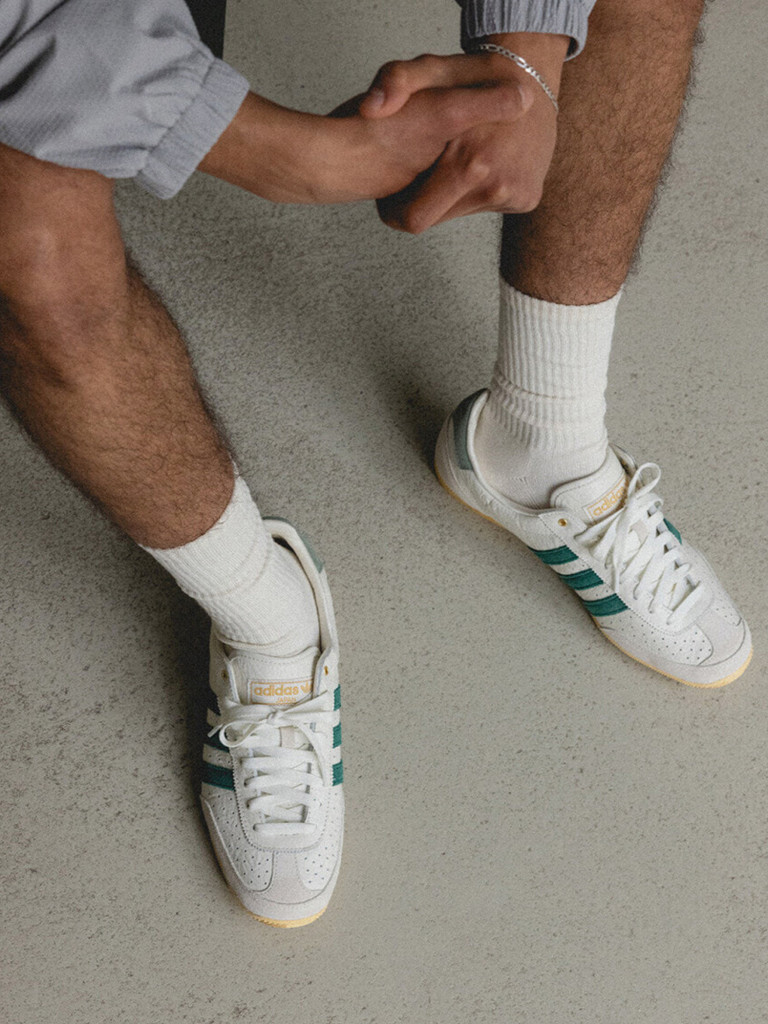 Кроссовки Adidas Japan W