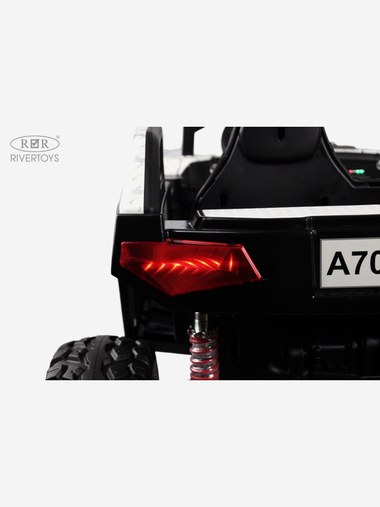 Детский электромобиль RIVERTOYS A707AA LUX NEW 4WD белый спайдер