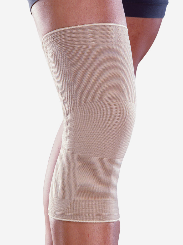 Бандаж коленный с закрытой коленной чашечкой и пружинными ребрами жесткости