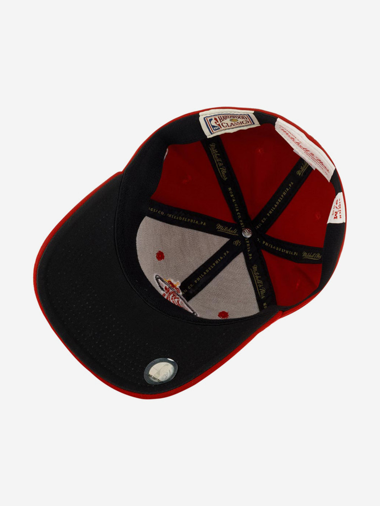 Бейсболка MITCHELL NESS MN-NBA-EU127-MIAHEA-RED Miami Heat NBA