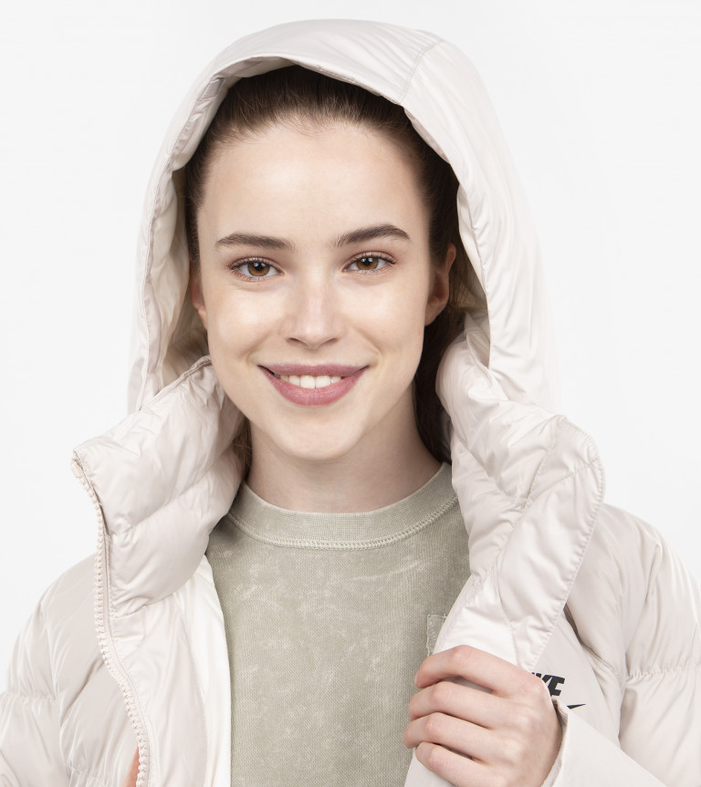 Куртка пуховая женская Nike