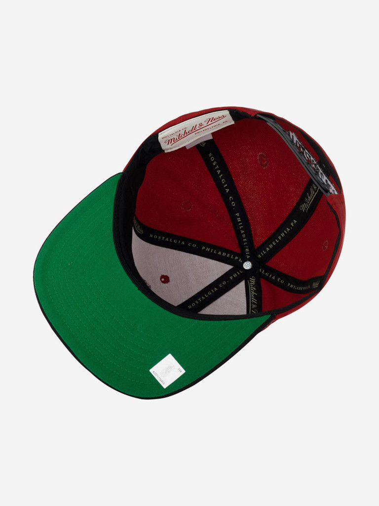 Бейсболка с прямым козырьком MITCHELL NESS 6HSSSH22018-CBURED1 Chicago Bulls MLB