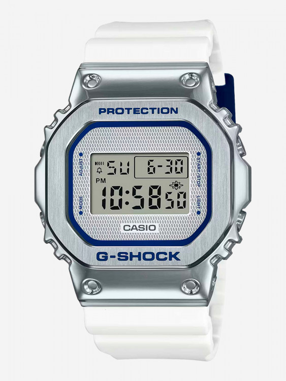 Спортивные часы CASIO GM-5600LC-7E