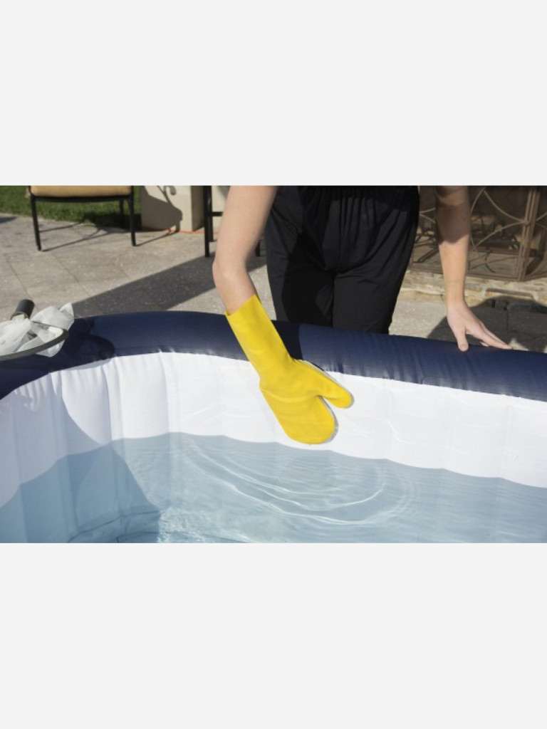 Набор для чистки СПА-бассейнов Bestway 60310 (сачок, щетка, чистящая варежка)