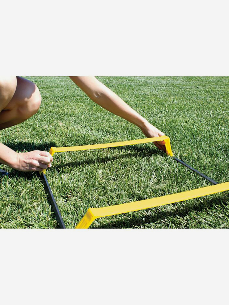 Координационная лестница дорожка SKLZ со скоростными барьерами