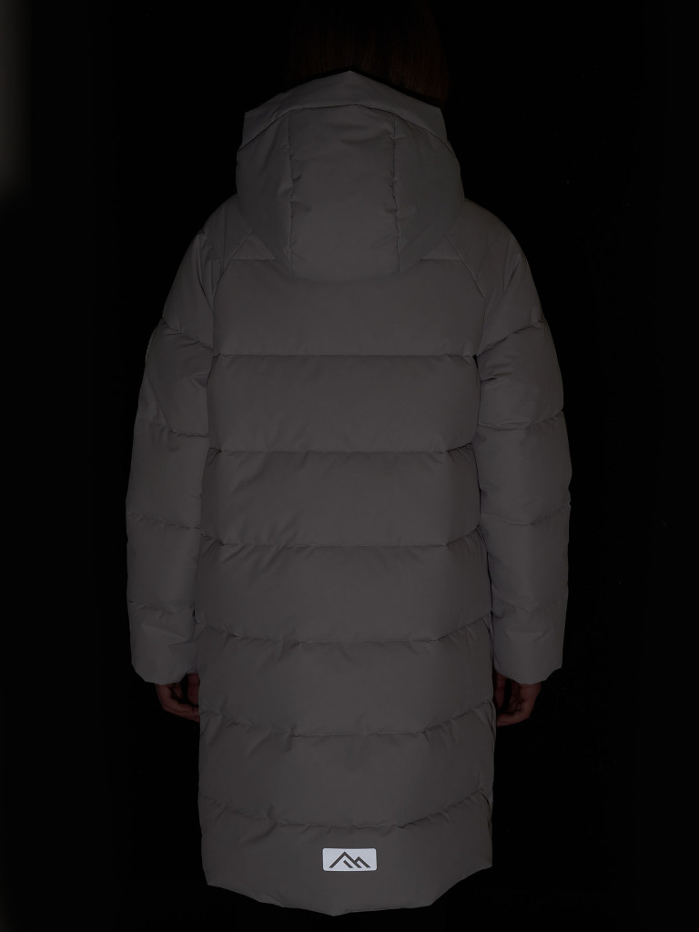 Пальто утепленное для девочек Outventure