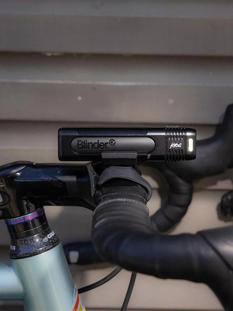 Фонарь передний Knog Blinder 1000