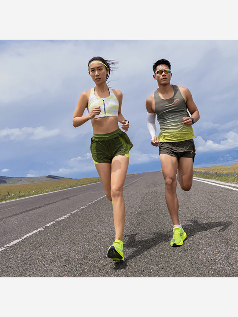 Кроссовки беговые мужские Saucony Endorphin Pro 4 Citron