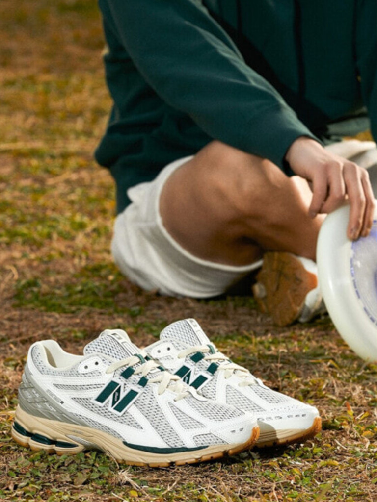 Кроссовки New Balance 1906R
