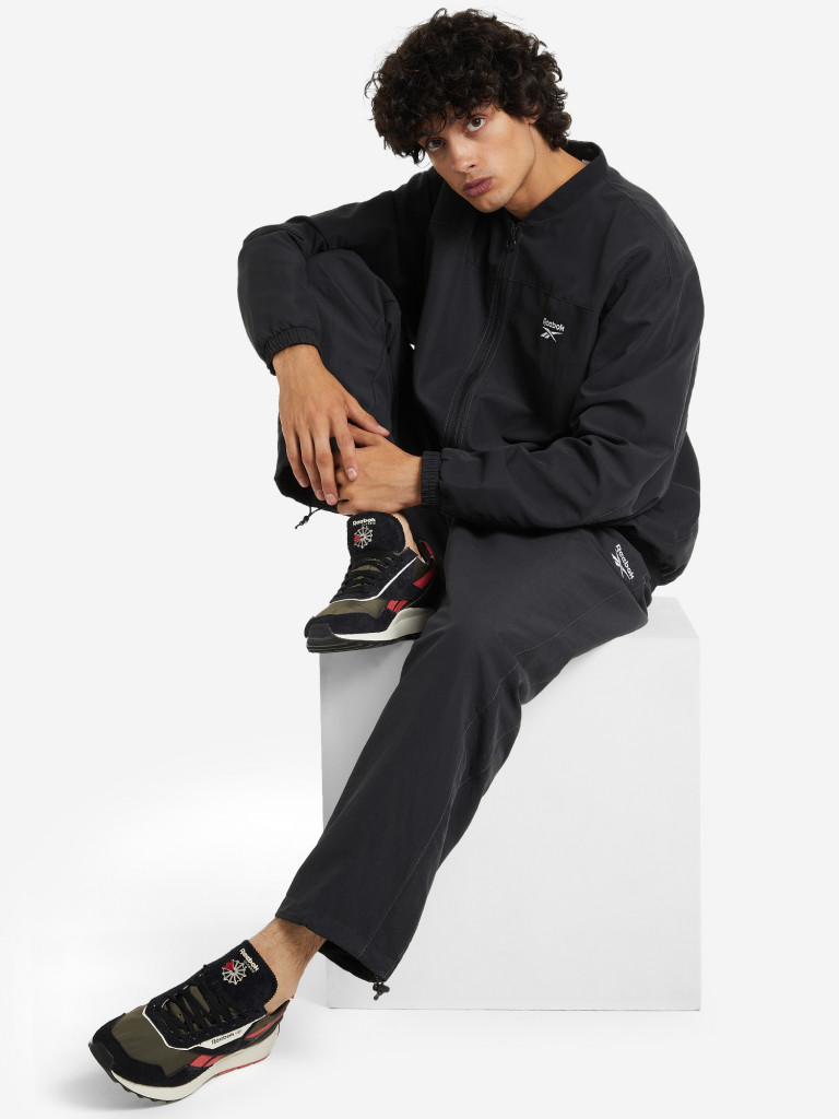 Легкая куртка мужская Reebok Classics Vector