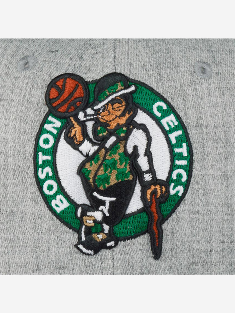 Бейсболка MITCHELL NESS HHSS3273-BCEYYPPPGYHT Boston Celtics NBA
