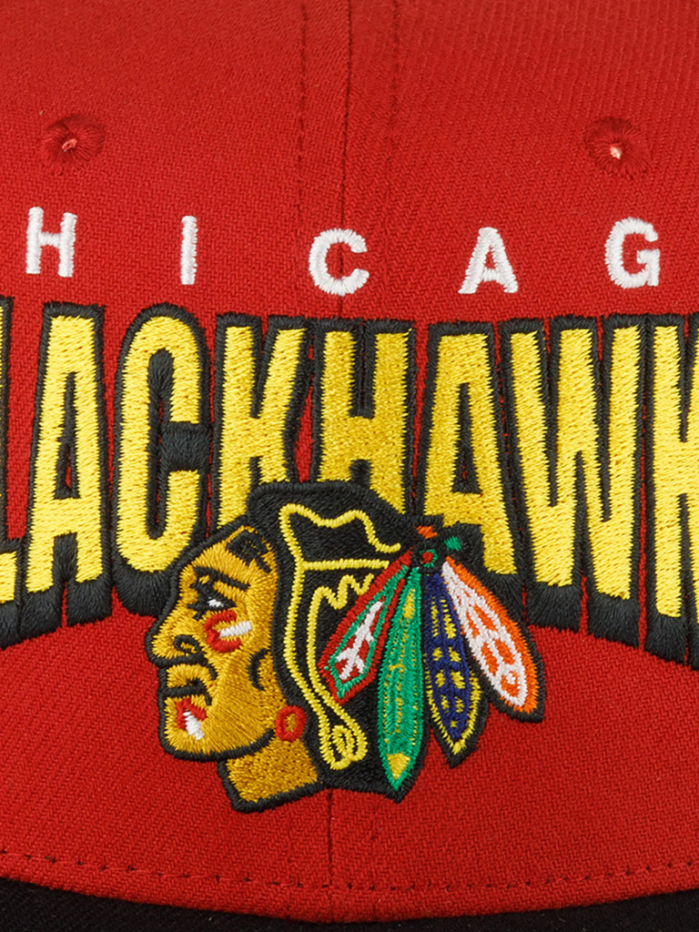 Бейсболка MITCHELL NESS HHSS6642-CBHYYPPPRED1 Chicago Blackhawks NHL (красный)
