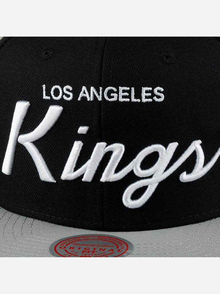 Бейсболка с прямым козырьком MITCHELL NESS 6HSSSH22086-LAKBLCK Los Angeles Kings NHL