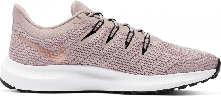 Кроссовки женские Nike Quest 2