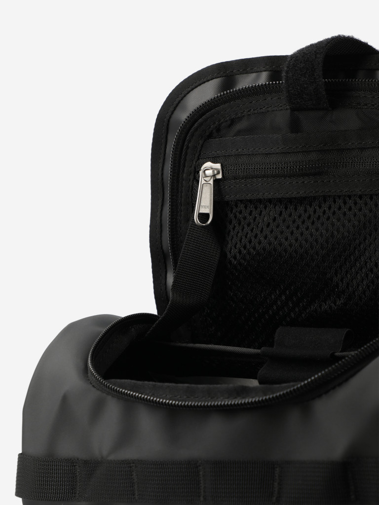 Несессер The North Face Base Camp Travel Canister