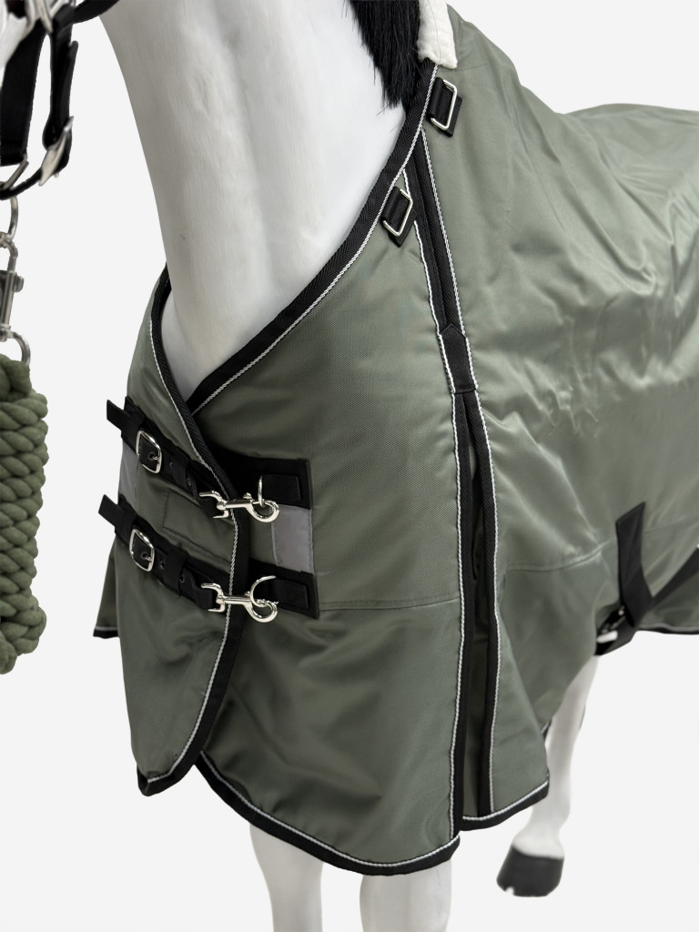 Попона прогулочная зимняя Первая Конная Мануфактура ALASKA с капором