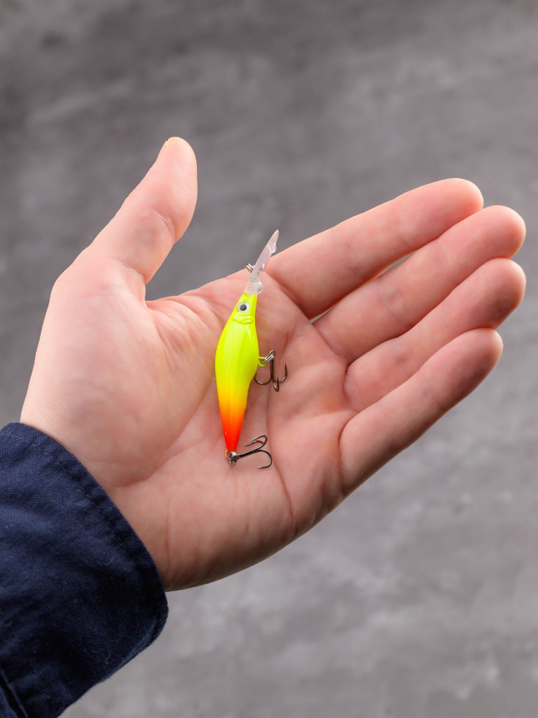 Воблер Akara Fang 50F минноу плавающий на окуня, голавля, форель 3,5гр A164