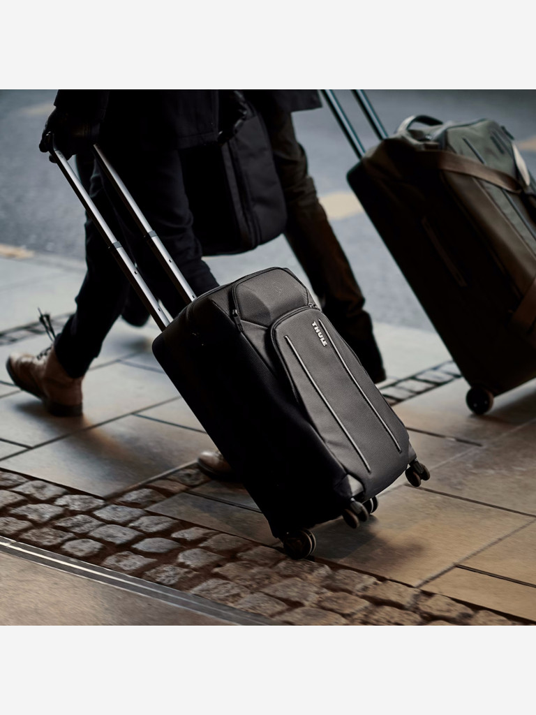 Чемодан с вращающимися колесами для ручной клади Thule Crossover 2 Expandable Carry-on Spinner, 35л