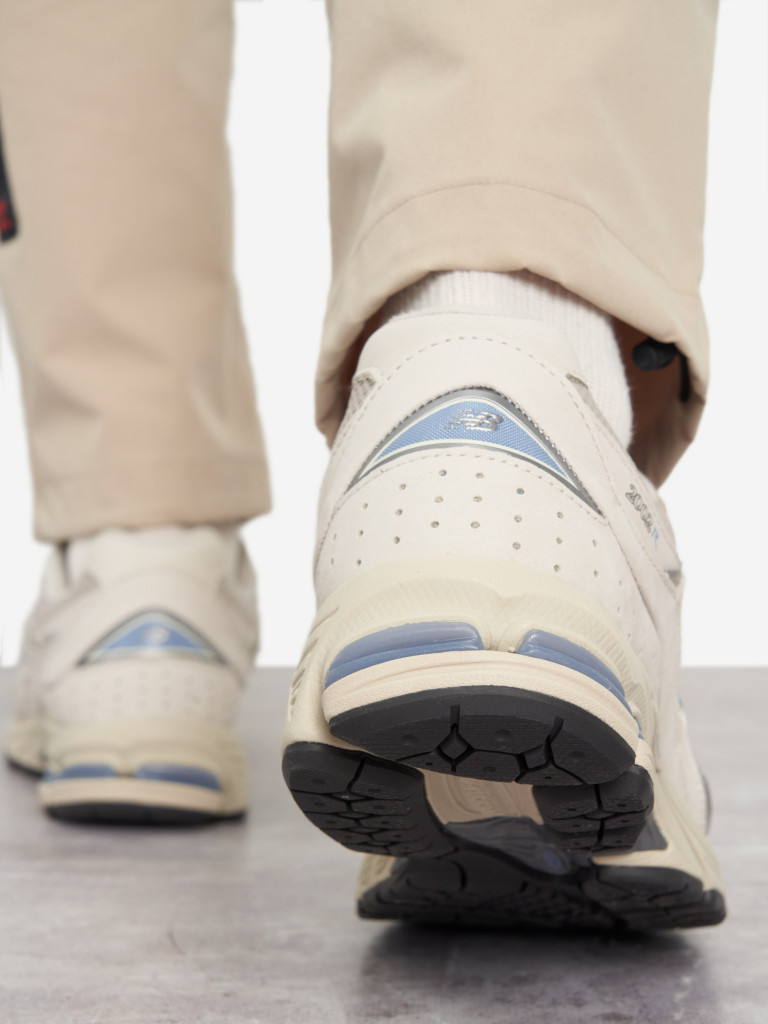 Кроссовки New Balance 2002 R