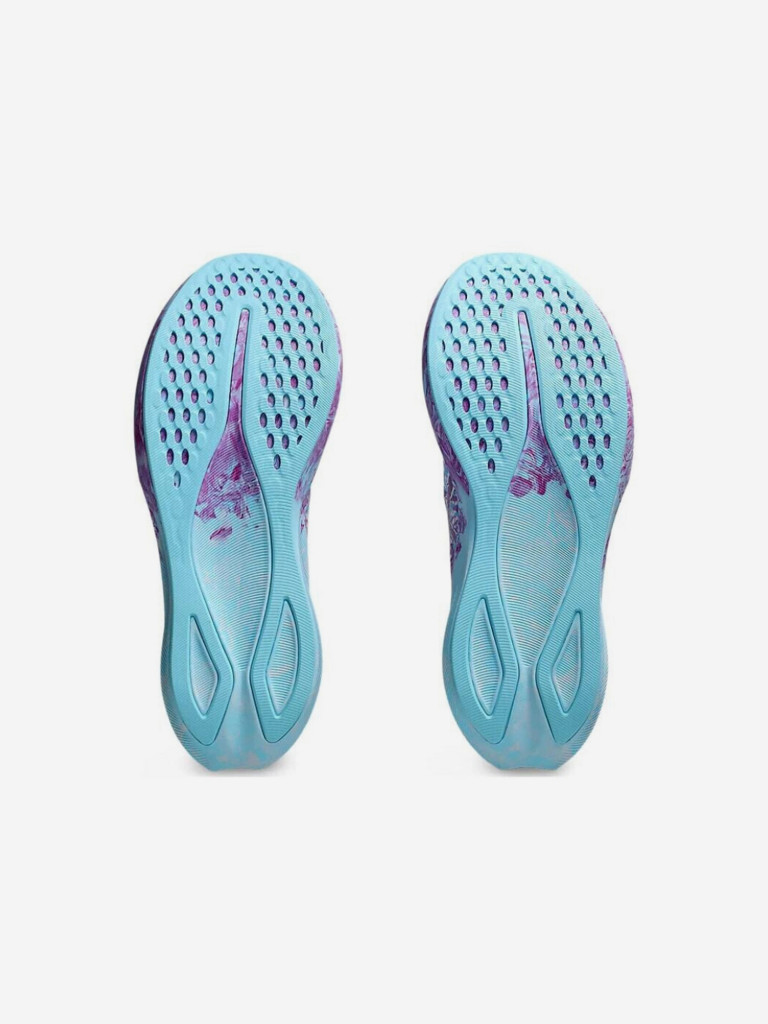 Кроссовки женские ASICS Noosa Tri 16