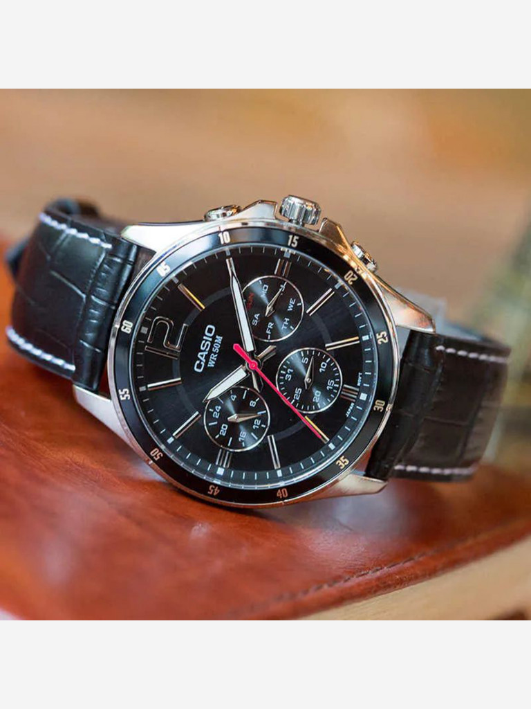 Наручные часы CASIO