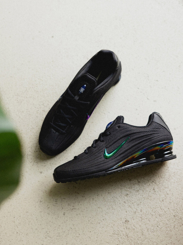 Кроссовки Nike Wmns Shox Z SE