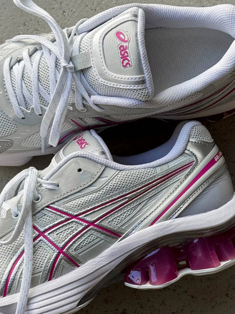Кроссовки мужские ASICS Gel Kinetic Fluent - /