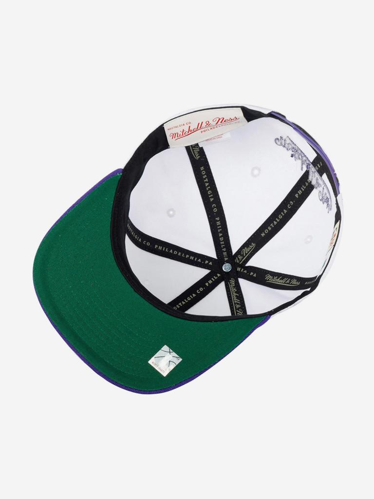 Бейсболка с прямым козырьком MITCHELL NESS 6HSSSH21294-MBUWHPR Milwaukee Bucks NBA (белый)