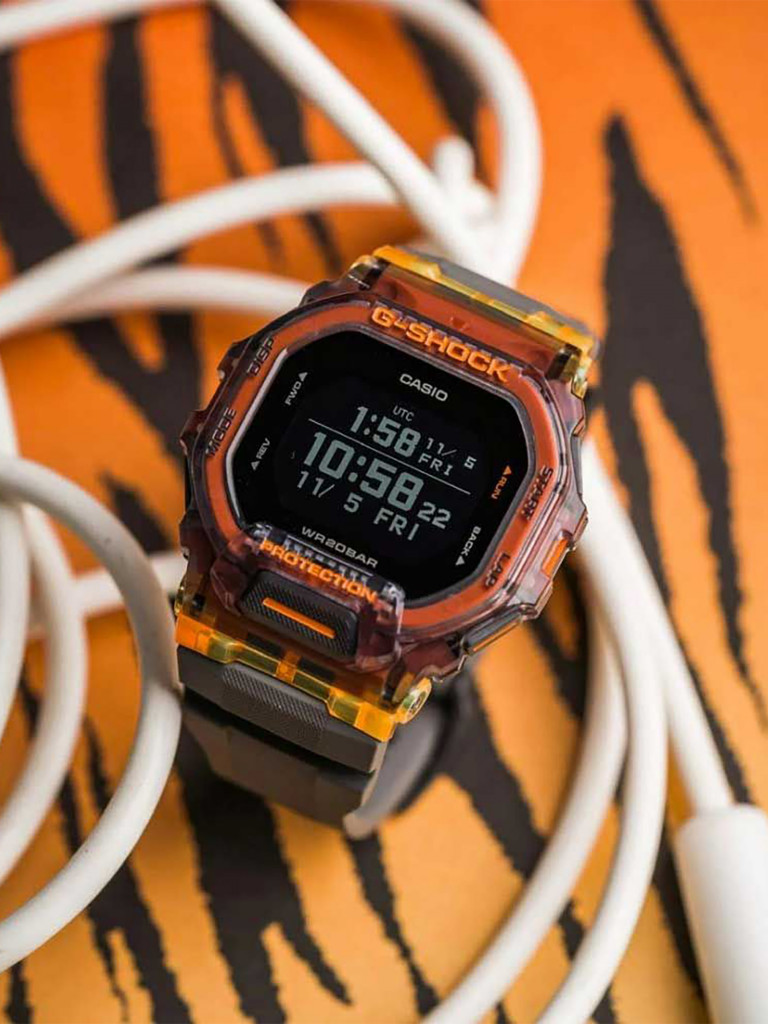 Спортивные часы CASIO G-SHOCK GBD-200SM