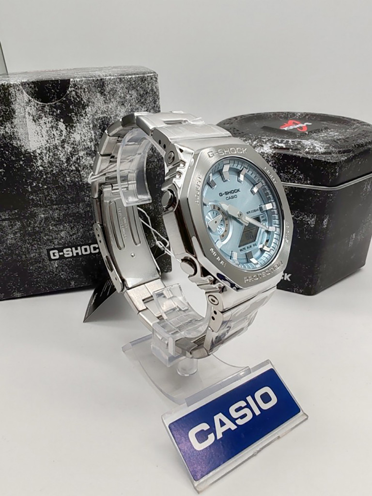 Спортивные часы CASIO G-SHOCK GM-2110D-2A